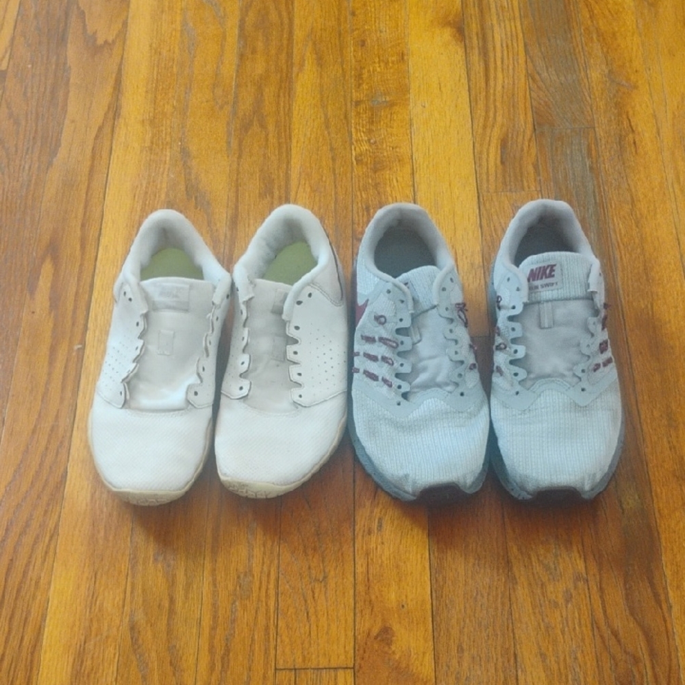 Nike White and Light Gray Sneakers